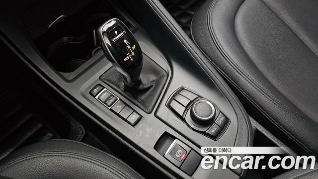 BMW X1 (F48) xDrive 20d Joy 2018 — фото 9