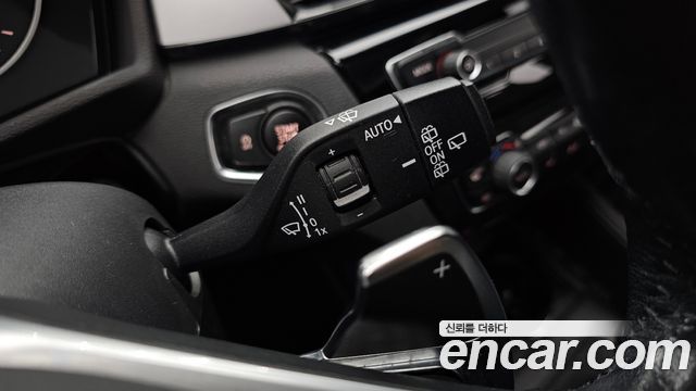BMW X1 (F48) xDrive 20d Joy 2018 — фото 29