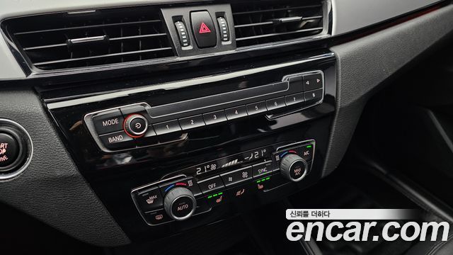 BMW X1 (F48) xDrive 20d Joy 2018 — фото 30