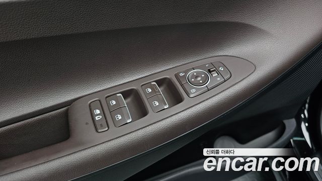 Hyundai Grandeur (IG) 3.3 Premium 2022 — фото 17