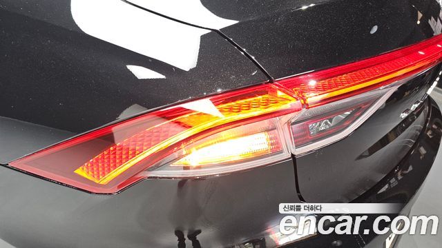 Hyundai Grandeur (IG) 3.3 Premium 2022 — фото 23