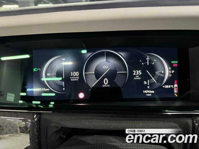 Rolls-Royce Cullinan 6.7 V12 Black Badge 2025 — фото 5