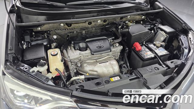 Toyota RAV4 2.5 2WD 4th 2018 — фото 6