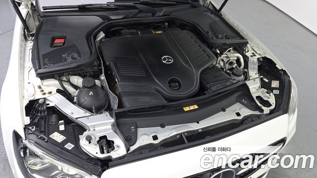 Mercedes-Benz E-Class (W213) E450 4MATIC Cabriolet 2021 — фото 6