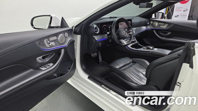 Mercedes-Benz E-Class (W213) E450 4MATIC Cabriolet 2021 — фото 10