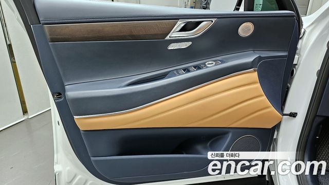 Genesis GV80 2.5T Gasoline AWD 2022 — фото 24