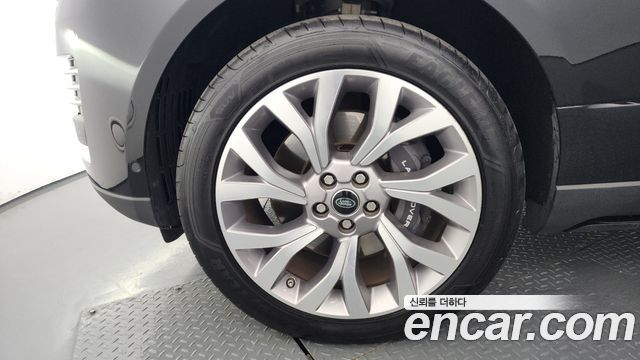 Land Rover Range Rover (IV) 5.0 SC AB LWB 2019 — фото 5