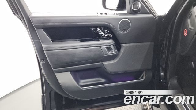 Land Rover Range Rover (IV) 5.0 SC AB LWB 2019 — фото 24