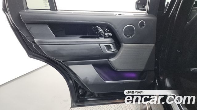Land Rover Range Rover (IV) 5.0 SC AB LWB 2019 — фото 25