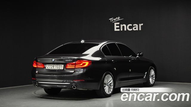 BMW 5 Series (G30) 520d xDrive Luxury Plus 2019 — фото 2