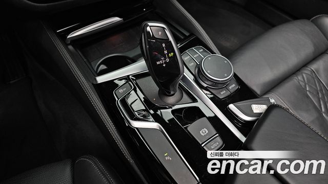 BMW 5 Series (G30) 520d xDrive Luxury Plus 2019 — фото 9