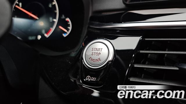 BMW 5 Series (G30) 520d xDrive Luxury Plus 2019 — фото 33