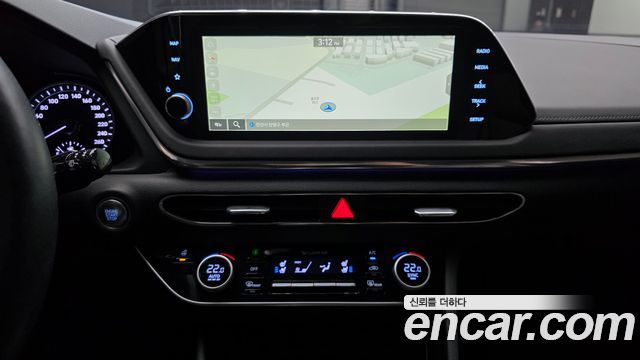 Hyundai Sonata (DN8) 2.0 Premium Plus 2022 — фото 22