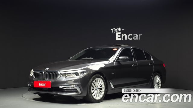 BMW 5 Series (G30) 520d Luxury Special Edition 2018 — фото 1