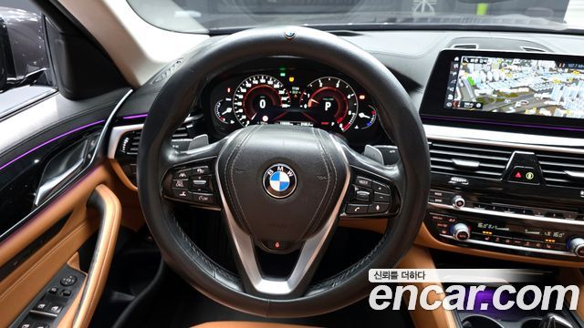 BMW 5 Series (G30) 520d Luxury Special Edition 2018 — фото 13