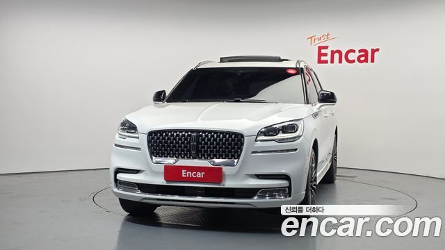 Lincoln Aviator (II) 3.0 Black Label AWD 2023 — фото 3