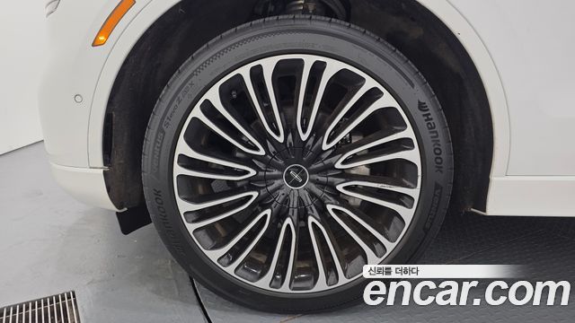 Lincoln Aviator (II) 3.0 Black Label AWD 2023 — фото 5