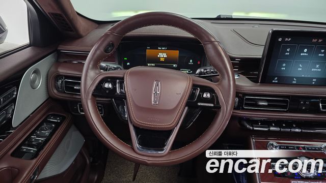 Lincoln Aviator (II) 3.0 Black Label AWD 2023 — фото 13