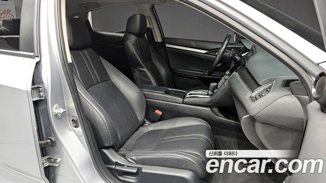 Honda Civic 2.0 10th 2018 — фото 11