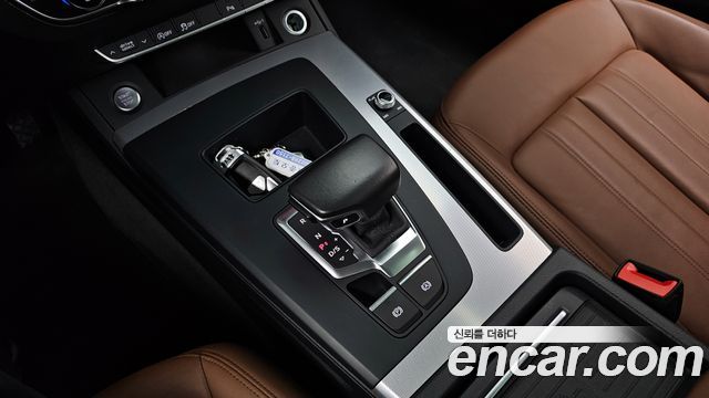 Audi Q5 (FY) 40 TDI Quattro 2021 — фото 9