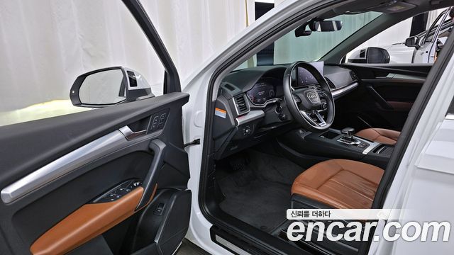 Audi Q5 (FY) 40 TDI Quattro 2021 — фото 10