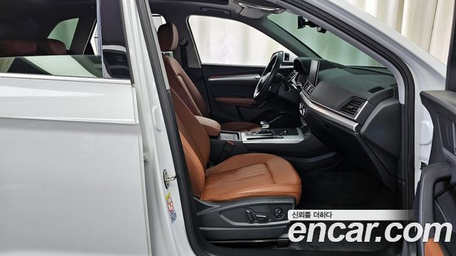 Audi Q5 (FY) 40 TDI Quattro 2021 — фото 11
