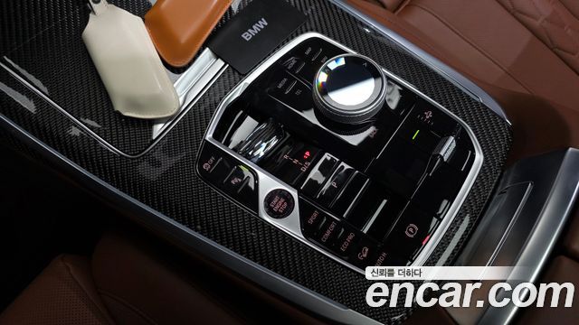 BMW X7 (G07) xDrive 40i M Sport 6STR 2025 — фото 9