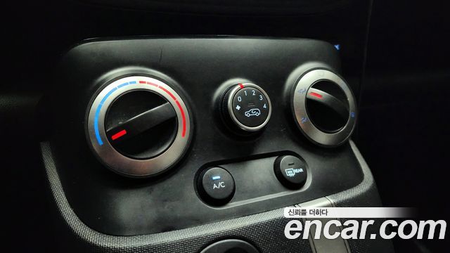 Hyundai Casper Smart 2023 — фото 16