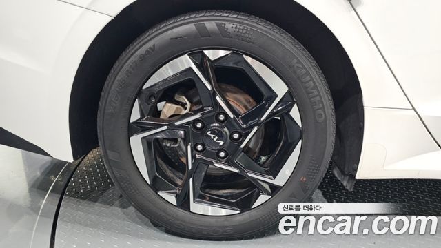 Kia K5 (III) 2.0 LPi(Rent) Prestige 2024 — фото 5