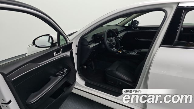 Kia K5 (III) 2.0 LPi(Rent) Prestige 2024 — фото 10