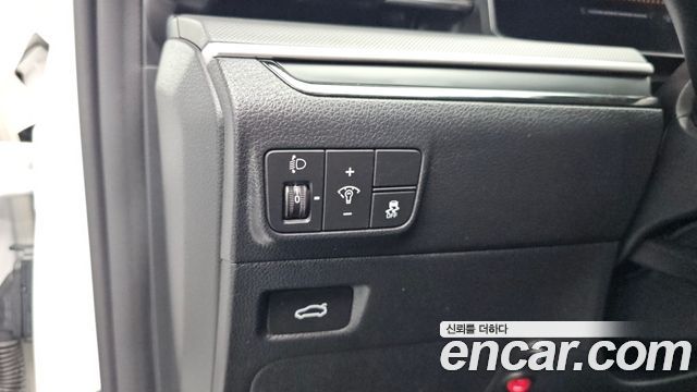 Kia K5 (III) 2.0 LPi(Rent) Prestige 2024 — фото 17