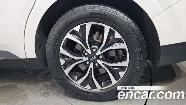 Kia Carnival (IV) Diesel 9-Seater Prestige 2021 — фото 27