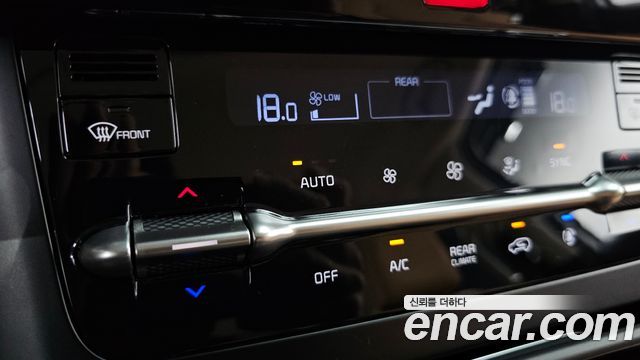 Kia Carnival (IV) Diesel 9-Seater Prestige 2021 — фото 36