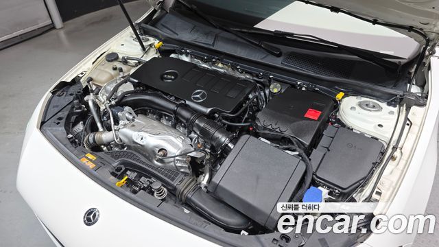 Mercedes-Benz A-Class (W177) A220 Sedan 2020 — фото 6