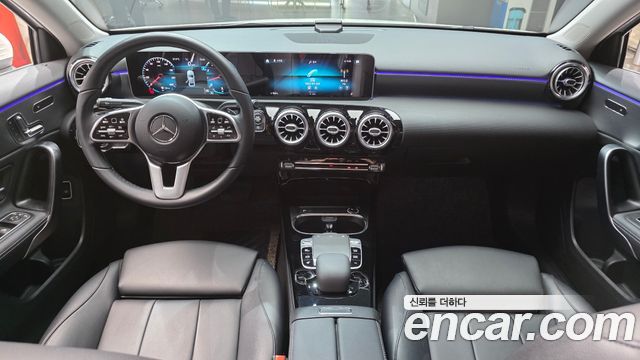 Mercedes-Benz A-Class (W177) A220 Sedan 2020 — фото 7