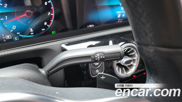 Mercedes-Benz A-Class (W177) A220 Sedan 2020 — фото 9
