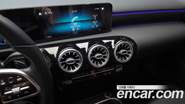 Mercedes-Benz A-Class (W177) A220 Sedan 2020 — фото 14