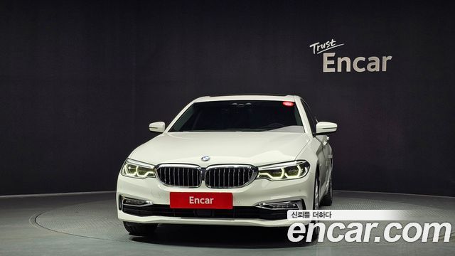BMW 5 Series (G30) 520d xDrive Luxury Plus 2018 — фото 3