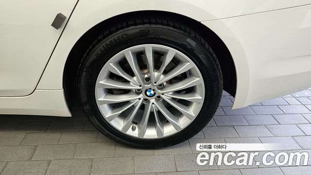 BMW 5 Series (G30) 520d xDrive Luxury Plus 2018 — фото 21