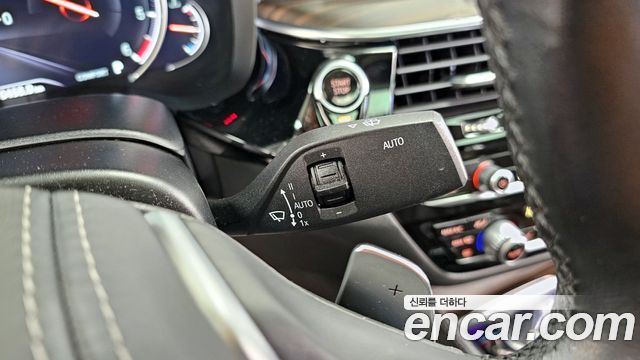BMW 5 Series (G30) 520d xDrive Luxury Plus 2018 — фото 28