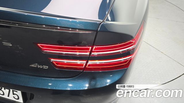 Genesis G80 (RG3) Gasoline 2.5 Turbo AWD 2022 — фото 23