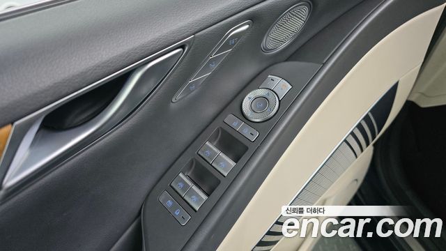 Genesis G80 (RG3) Gasoline 2.5 Turbo AWD 2022 — фото 29