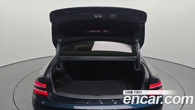 Genesis G80 (RG3) Gasoline 2.5 Turbo AWD 2022 — фото 30