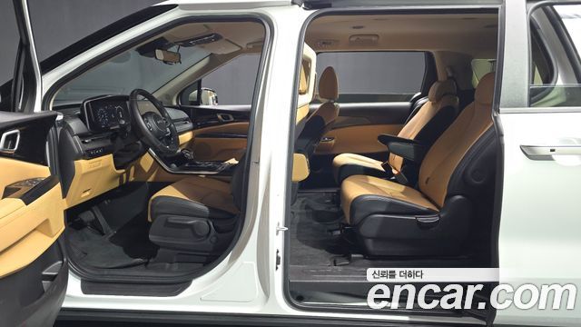 Kia Carnival (IV) Diesel 9-Seater Prestige 2023 — фото 10