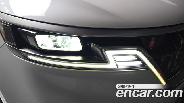 Kia Carnival (IV) Diesel 9-Seater Prestige 2023 — фото 22
