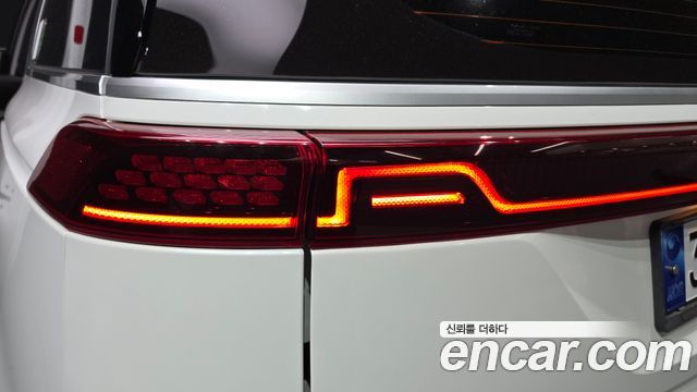 Kia Carnival (IV) Diesel 9-Seater Prestige 2023 — фото 23