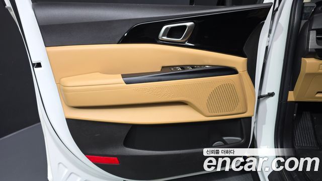 Kia Carnival (IV) Diesel 9-Seater Prestige 2023 — фото 24