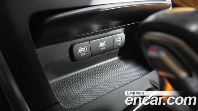 Kia Carnival (IV) Diesel 9-Seater Prestige 2023 — фото 26