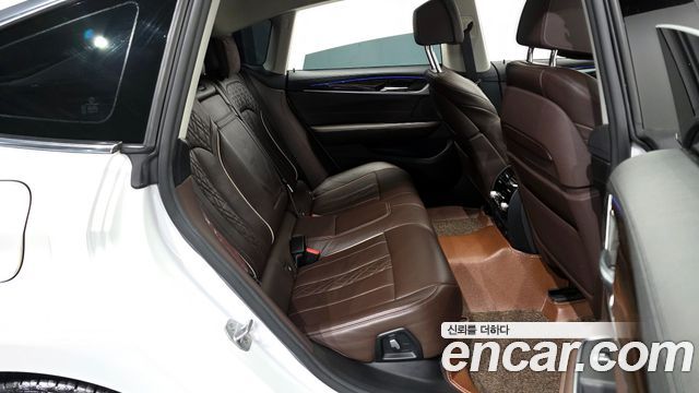 BMW 6 Series GT (G32) 620d xDrive Luxury 2019 — фото 12