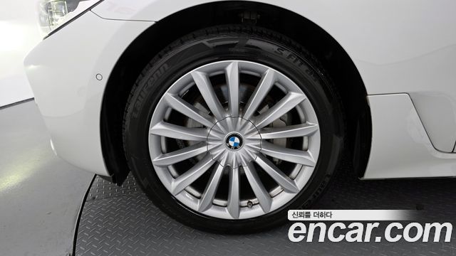 BMW 6 Series GT (G32) 620d xDrive Luxury 2019 — фото 21